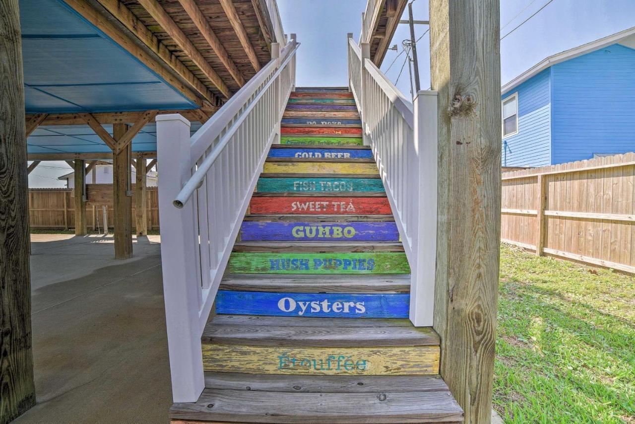 Trendy Port Aransas Home With Private Pool And Deck! Bagian luar foto