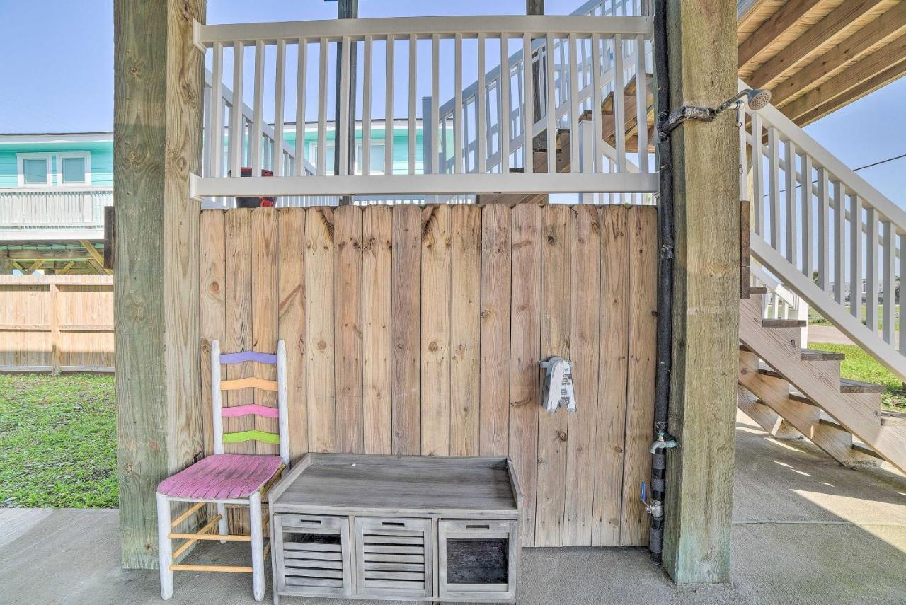 Trendy Port Aransas Home With Private Pool And Deck! Bagian luar foto