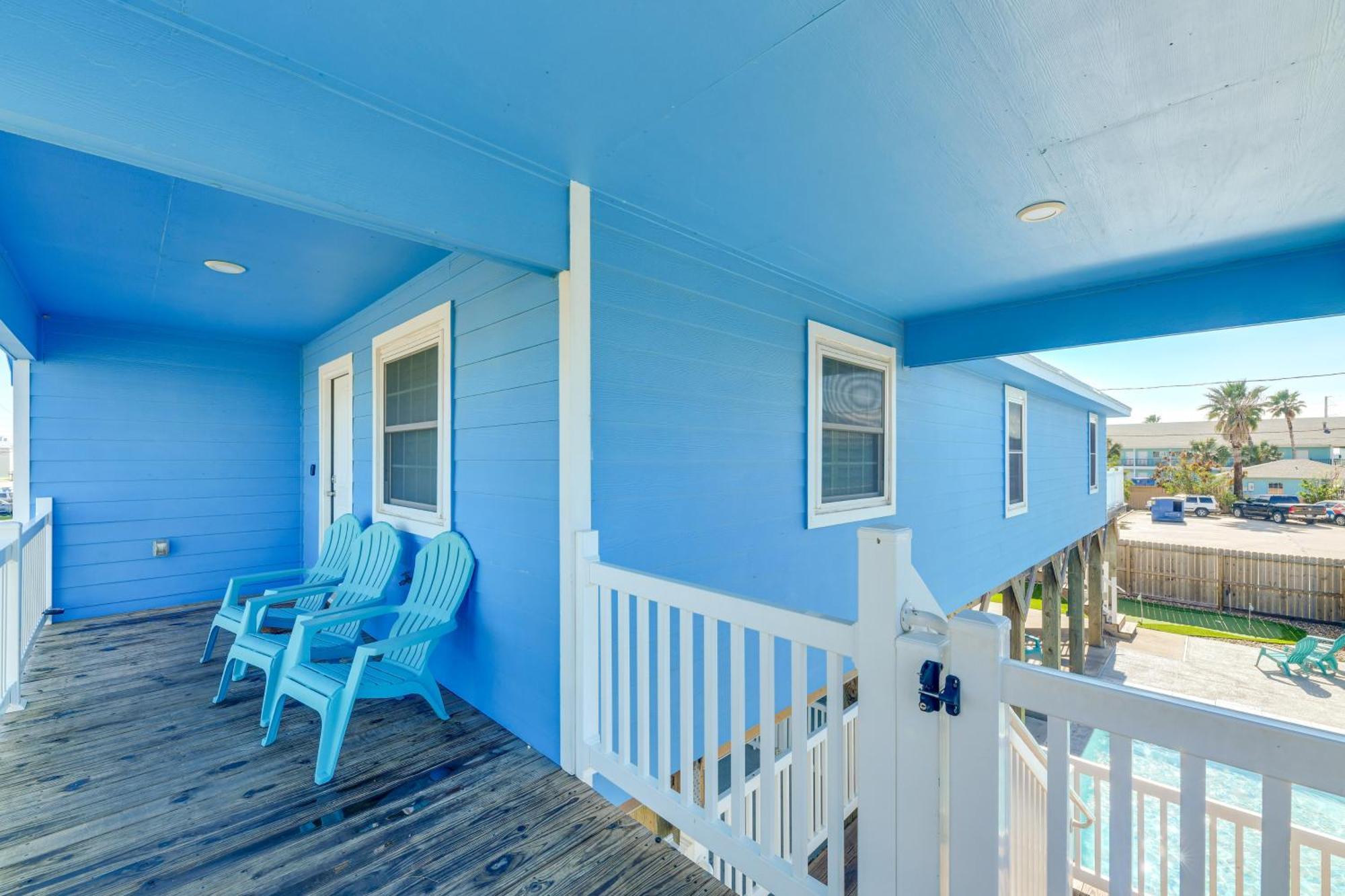 Trendy Port Aransas Home With Private Pool And Deck! Bagian luar foto