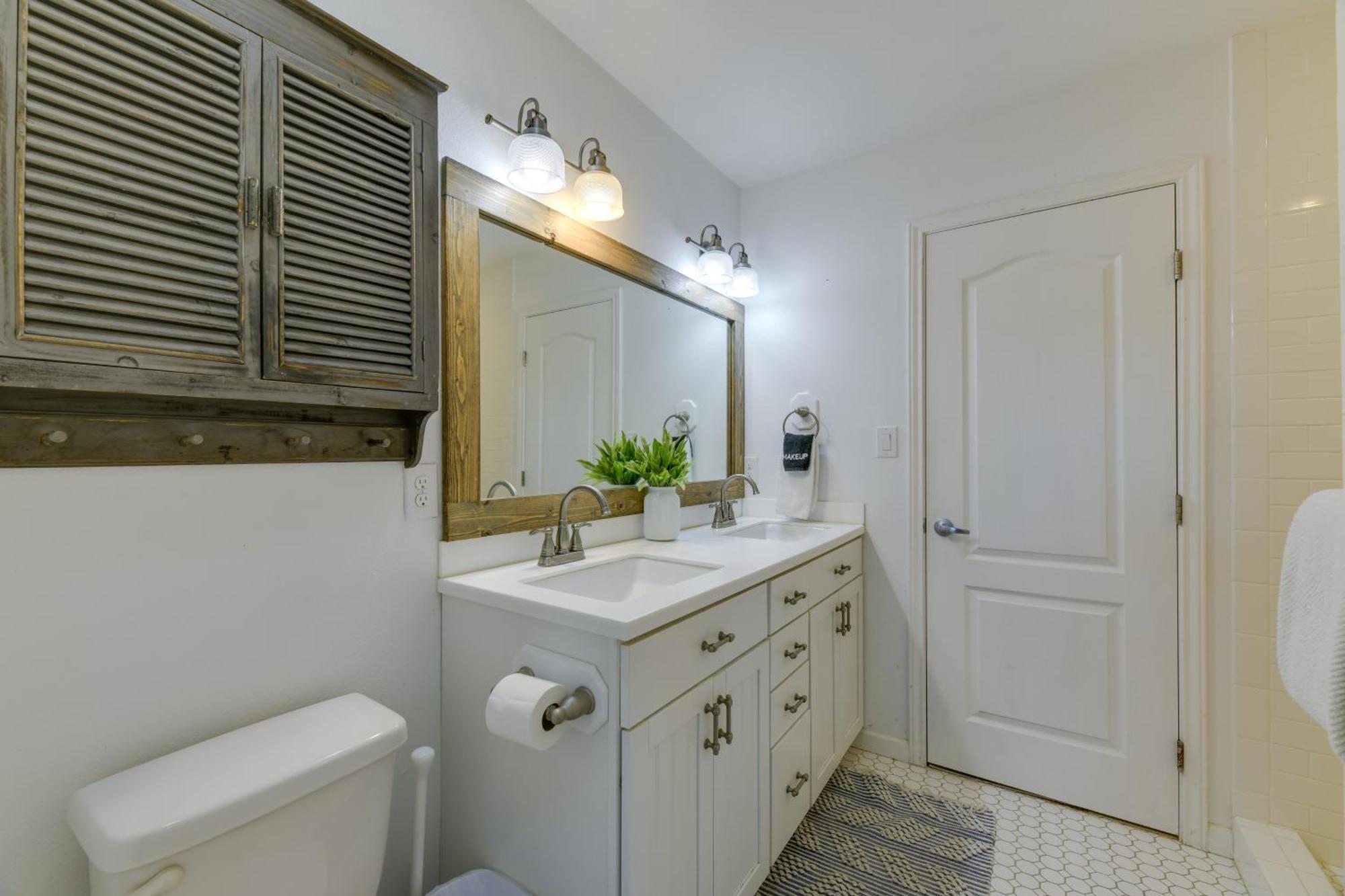 Trendy Port Aransas Home With Private Pool And Deck! Bagian luar foto
